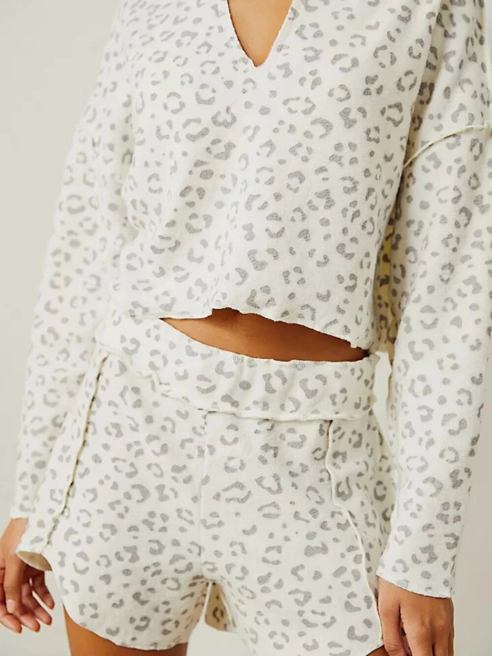 FREE PEOPLE Intimates Rain Check Animal Print Lounge Set M Ivory Combo $168 - Picture 2 of 7